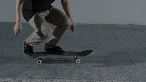 Skateboard Trick 360 Pop Shove-it Feet Position