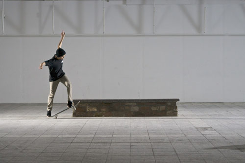 Skateboard Trick BS Smith Grind