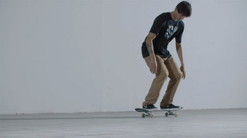 Skateboard Trick Switch Kickflip / Switch Heelflip