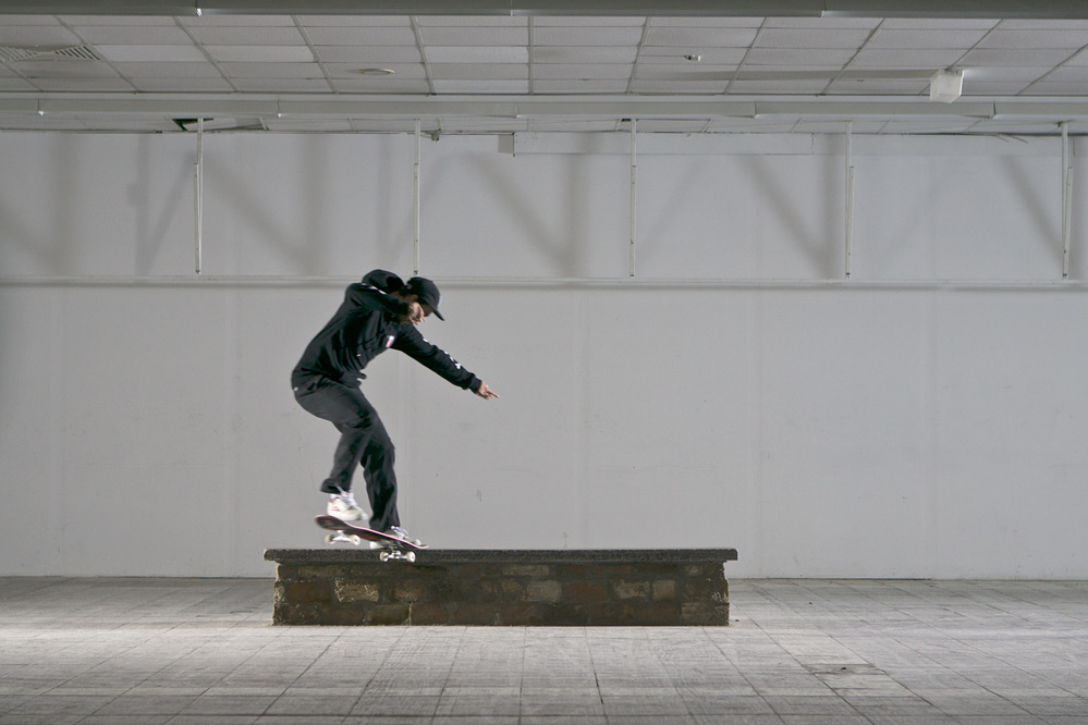 Skateboard Trick - BS Noseslide