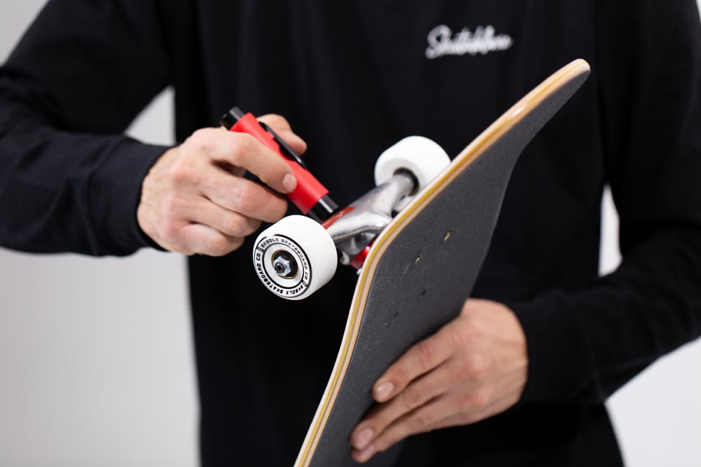 Skateboard Achsen Lenkung einstellen