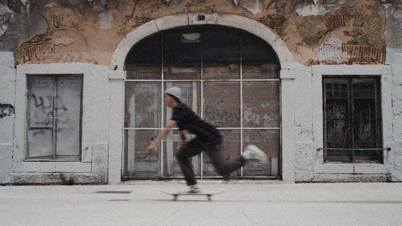 skatedeluxe Skate Team Lisbon Tour Edit | Lisdlx